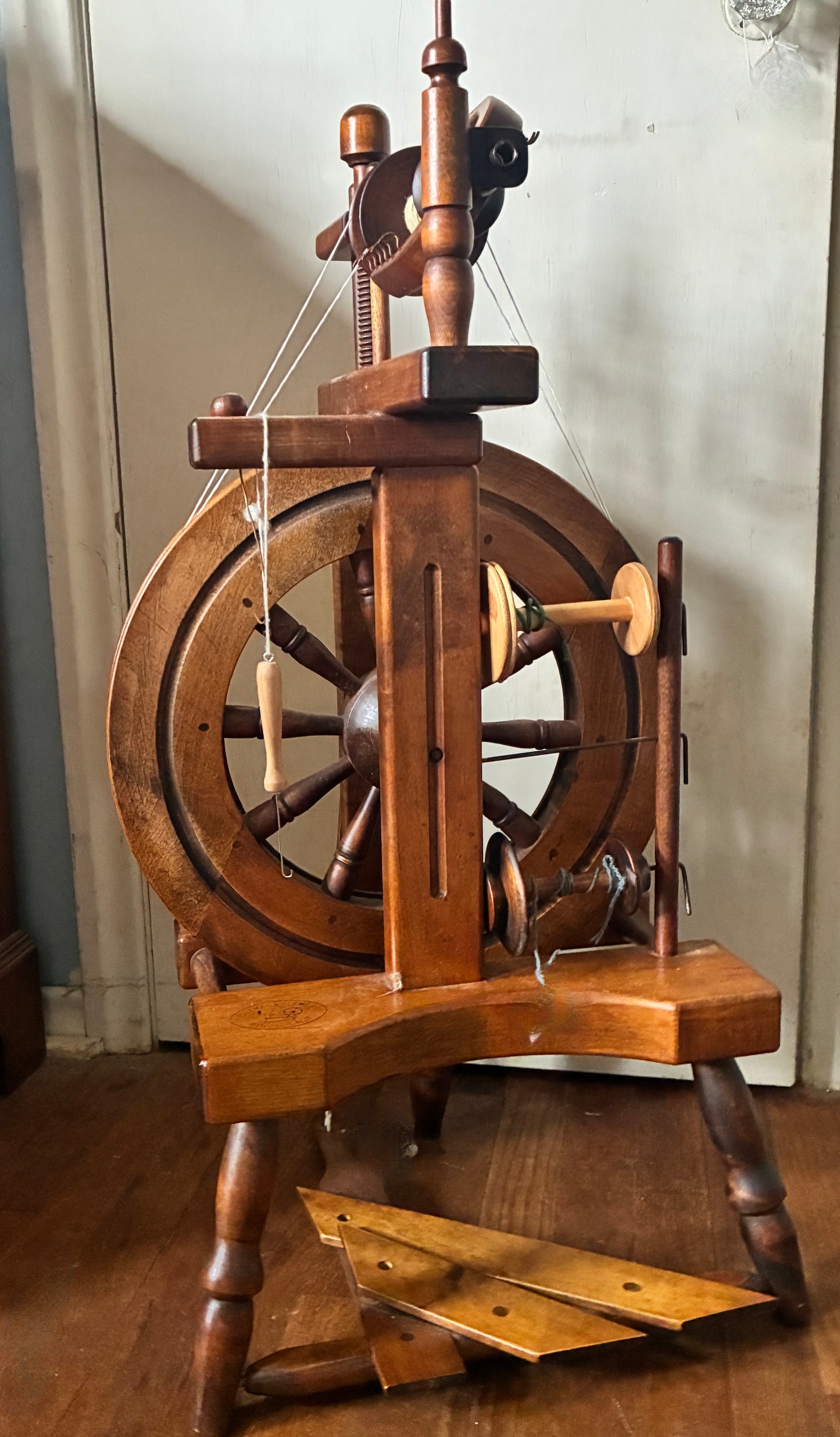CLASS: Introduction to the Spinning Wheel with June Covington: Monday, October 5th, 2026: 2:30pm-5:30pm