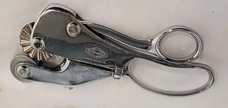 Vintage Royal Brand Pink-Master