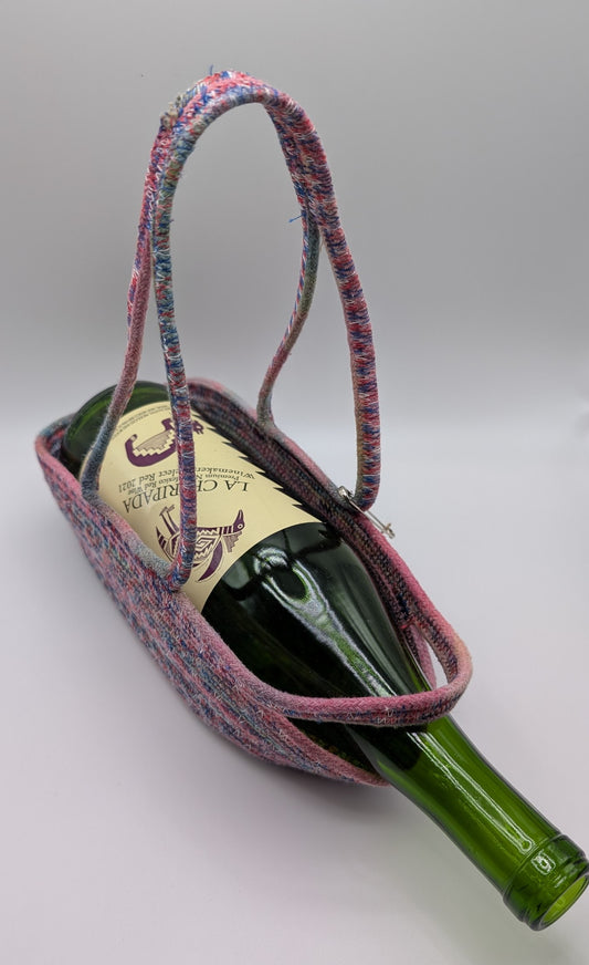 *Wine Carrier