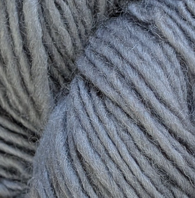 * Badger Spun Rug Weight