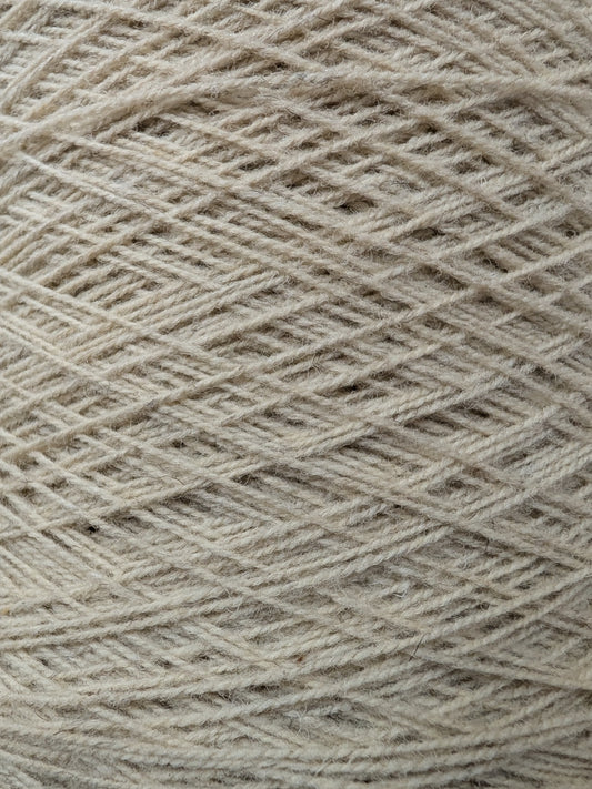 Crescent White Wool Spun 2/97